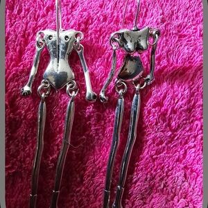 Unique Silvertone pair of Female Body Moveable Dangle Earrings~Unisex~ NEW
